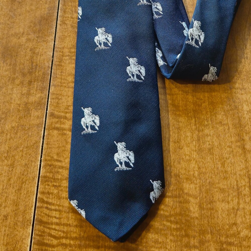 Prince Consort Golden Clasp Tie  Vintage Western Theme